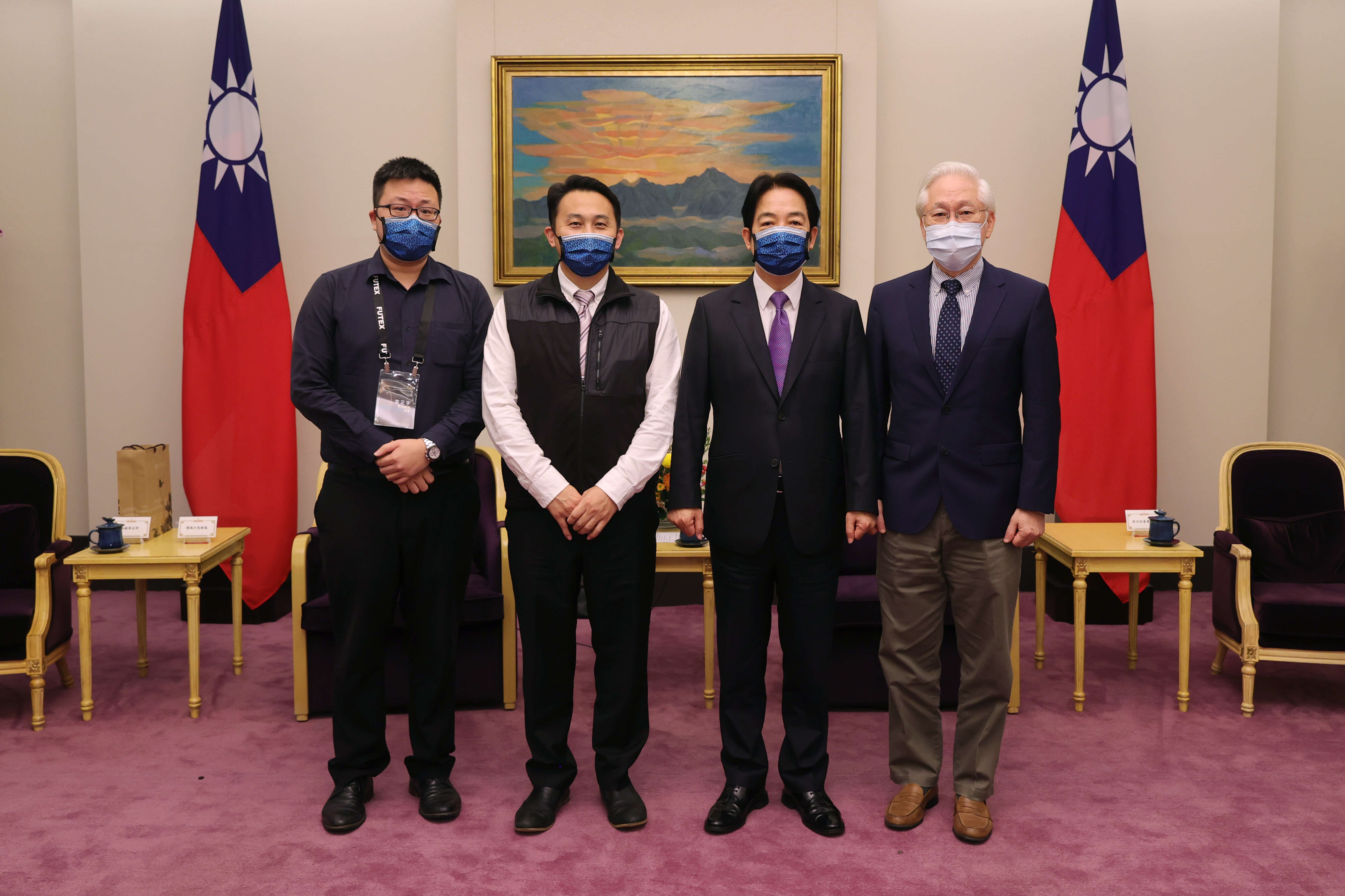 邑流微測亞軍！副總統接見首屆科技創新卓越獎TIE Award獲獎隊伍